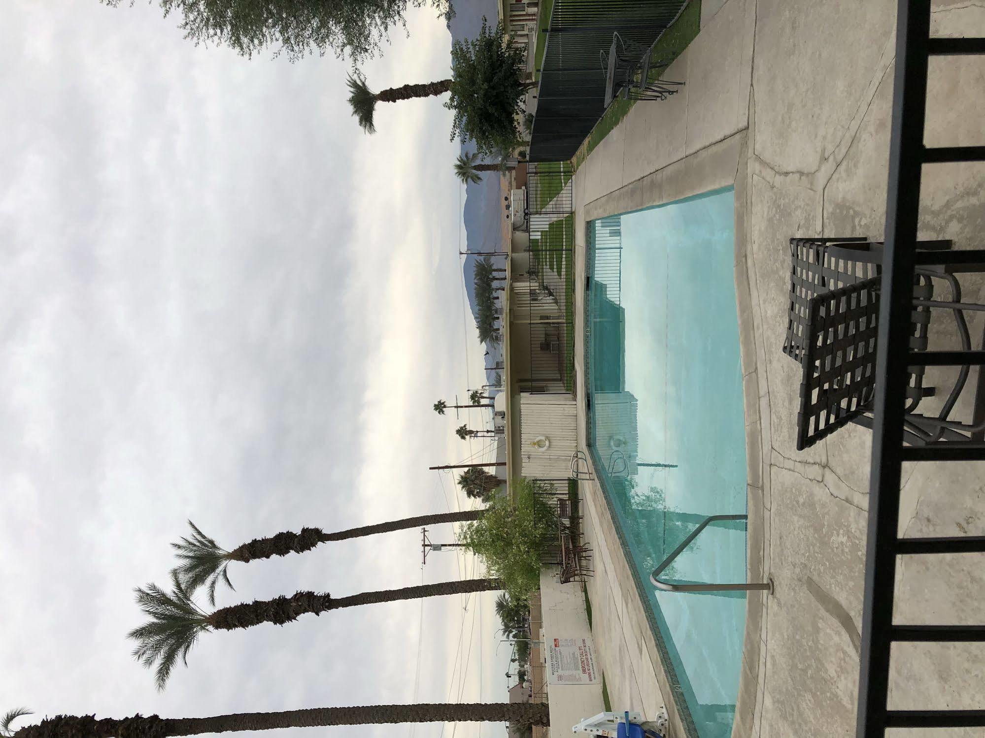 Western Sands Motel Indio Luaran gambar